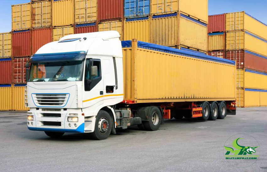 Vận chuyển hàng hóa nội địa bằng xe tải